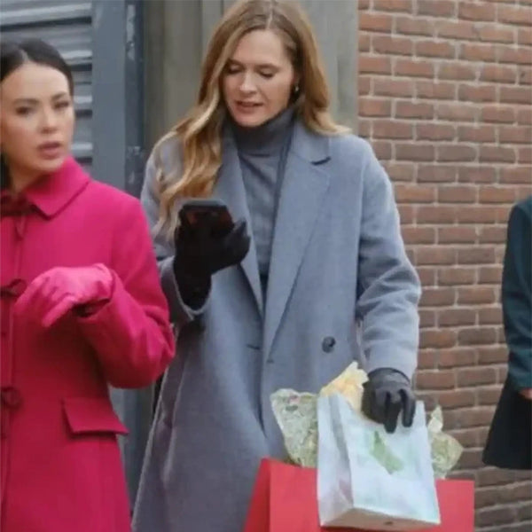 Sugar plummed Maggie Lawson Grey Wool Coat